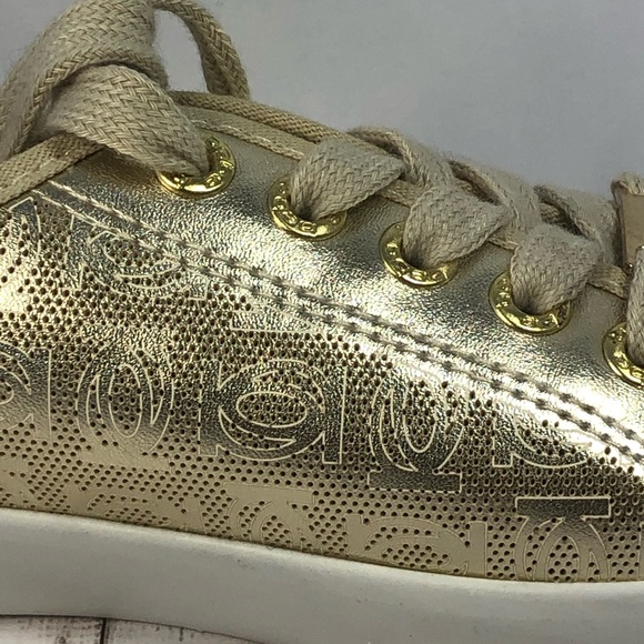Bebe Dane Shiny Gold Lace-up Vented Sneaker Sz 7 - Picture 14 of 15